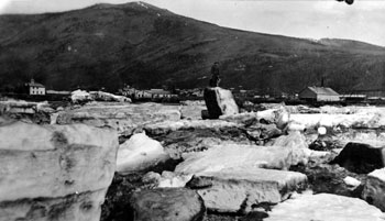 “Ice going out on the Yukon River 1920” Claude later wrote an article on the break-up, and the annual pool where Yukon resident6s place wagers predicting when the break-up will occur. This practice continues to this day.